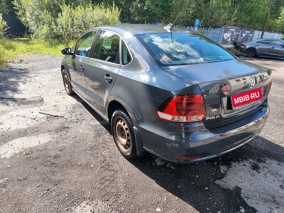 Volkswagen Polo V рестайлинг, 2018 год, 1 200 000 рублей, 3 фотография