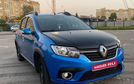 Renault Sandero II рестайлинг, 2021 год, 500 000 рублей, 1 фотография