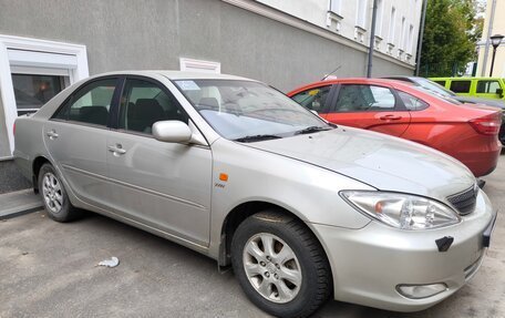 Toyota Camry V40, 2002 год, 800 000 рублей, 1 фотография