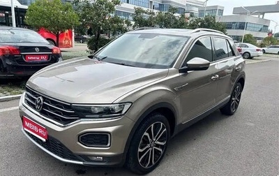 Volkswagen T-Roc I, 2021 год, 1 275 000 рублей, 1 фотография