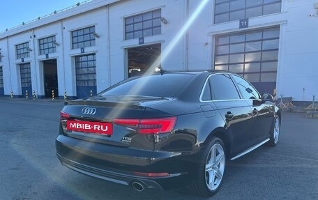 Audi A4, 2017 год, 2 500 000 рублей, 4 фотография