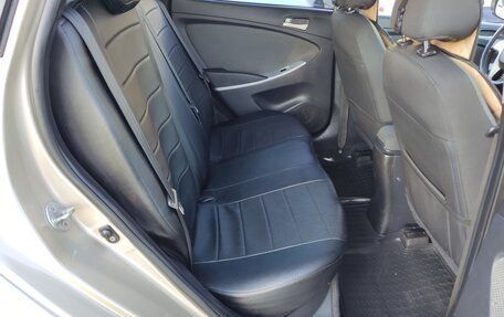 Hyundai Solaris II рестайлинг, 2011 год, 570 000 рублей, 12 фотография