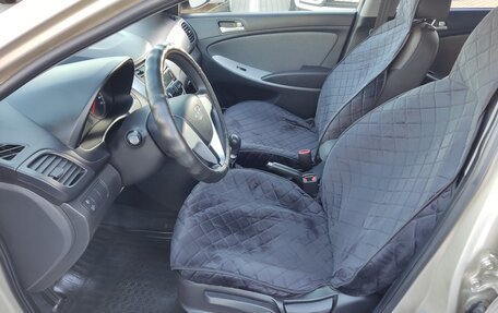 Hyundai Solaris II рестайлинг, 2011 год, 570 000 рублей, 9 фотография