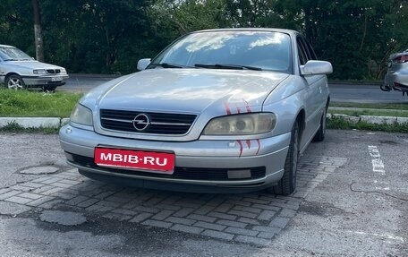 Opel Omega B, 2000 год, 330 000 рублей, 1 фотография
