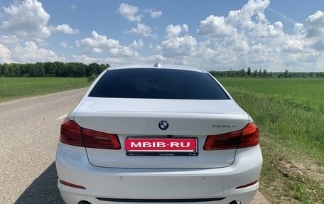 BMW 5 серия, 2019 год, 3 000 000 рублей, 3 фотография
