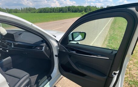 BMW 5 серия, 2019 год, 3 000 000 рублей, 19 фотография