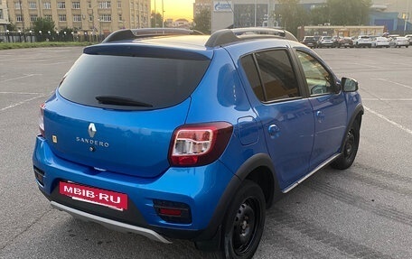 Renault Sandero II рестайлинг, 2021 год, 500 000 рублей, 2 фотография