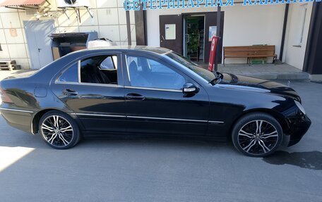 Mercedes-Benz C-Класс, 2002 год, 430 000 рублей, 4 фотография