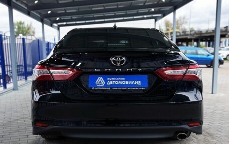 Toyota Camry, 2020 год, 2 949 000 рублей, 4 фотография