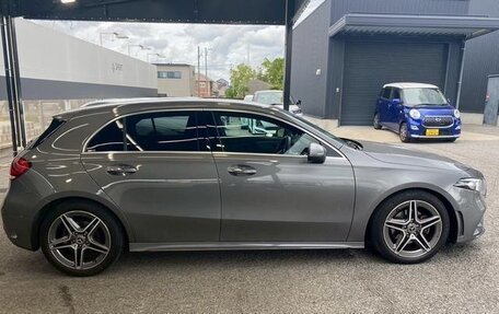 Mercedes-Benz A-Класс, 2022 год, 2 100 000 рублей, 4 фотография