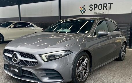 Mercedes-Benz A-Класс, 2022 год, 2 100 000 рублей, 2 фотография