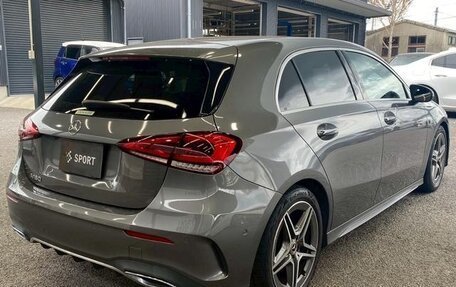 Mercedes-Benz A-Класс, 2022 год, 2 100 000 рублей, 8 фотография