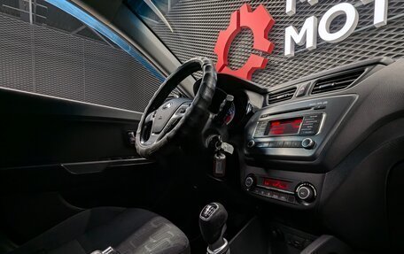 KIA Rio III рестайлинг, 2015 год, 790 000 рублей, 24 фотография