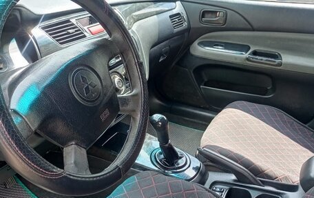 Mitsubishi Lancer IX, 2005 год, 299 999 рублей, 6 фотография