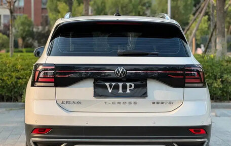 Volkswagen T-Cross I, 2022 год, 1 300 777 рублей, 8 фотография