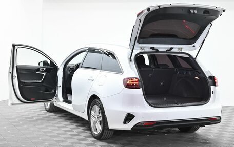 KIA cee'd III, 2019 год, 1 365 000 рублей, 5 фотография