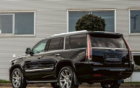 Cadillac Escalade IV, 2016 год, 3 495 000 рублей, 10 фотография