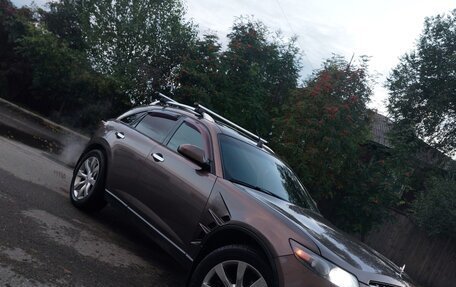 Infiniti FX I, 2004 год, 1 260 000 рублей, 7 фотография