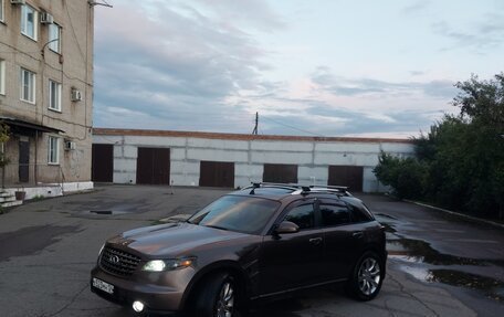 Infiniti FX I, 2004 год, 1 260 000 рублей, 17 фотография