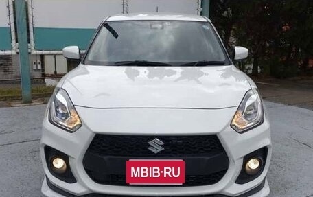 Suzuki Swift V, 2021 год, 926 000 рублей, 2 фотография