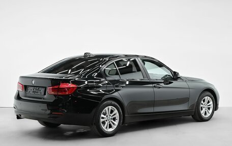 BMW 3 серия, 2018 год, 1 645 000 рублей, 2 фотография