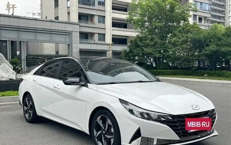 Hyundai Elantra, 2022 год, 1 167 555 рублей, 6 фотография