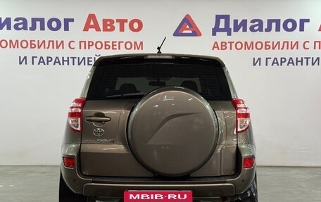 Toyota RAV4, 2011 год, 1 370 000 рублей, 4 фотография