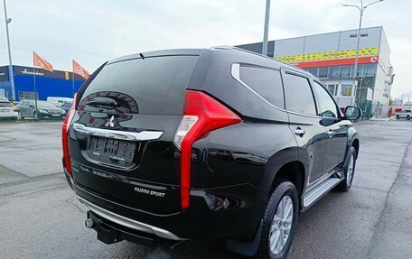 Mitsubishi Pajero Sport III рестайлинг, 2018 год, 2 299 995 рублей, 7 фотография
