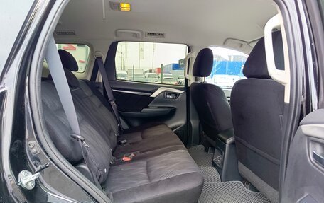 Mitsubishi Pajero Sport III рестайлинг, 2018 год, 2 299 995 рублей, 16 фотография