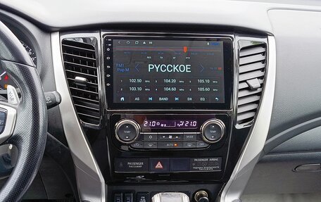 Mitsubishi Pajero Sport III рестайлинг, 2018 год, 2 299 995 рублей, 22 фотография