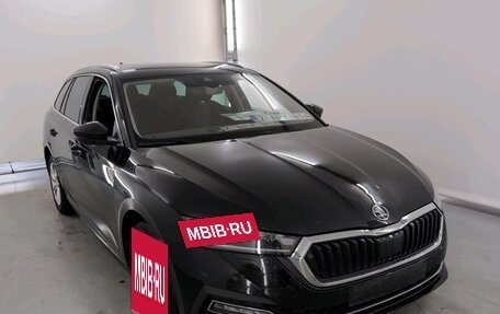 Skoda Octavia IV, 2021 год, 1 700 000 рублей, 3 фотография