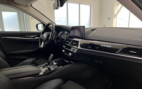 BMW 5 серия, 2018 год, 3 250 000 рублей, 9 фотография