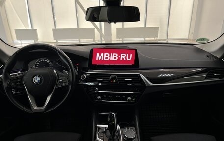 BMW 5 серия, 2018 год, 3 250 000 рублей, 14 фотография