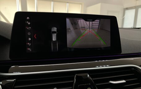 BMW 5 серия, 2018 год, 3 250 000 рублей, 33 фотография