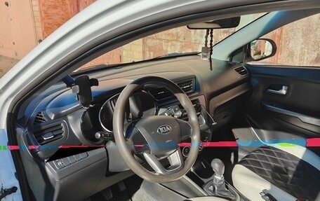 KIA Rio III рестайлинг, 2014 год, 950 000 рублей, 2 фотография