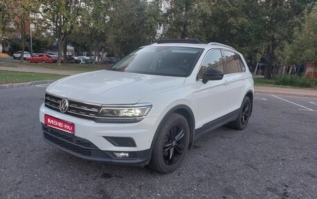 Volkswagen Tiguan II, 2019 год, 3 300 000 рублей, 1 фотография