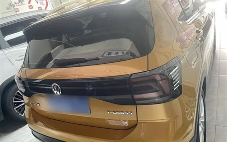 Volkswagen T-Cross I, 2021 год, 1 200 000 рублей, 5 фотография
