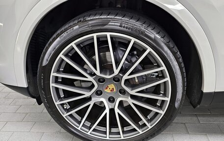 Porsche Cayenne III, 2021 год, 7 712 647 рублей, 12 фотография
