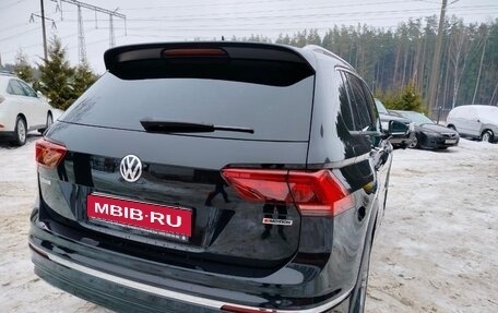 Volkswagen Tiguan II, 2019 год, 2 700 000 рублей, 1 фотография
