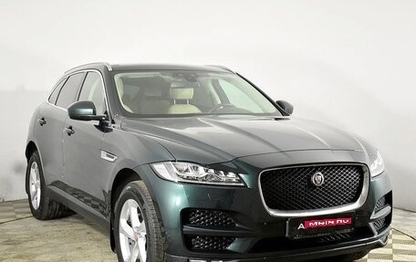 Jaguar F-Pace, 2017 год, 2 700 000 рублей, 1 фотография