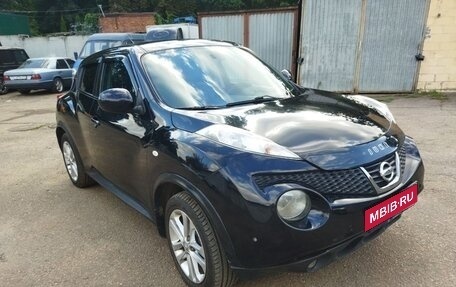 Nissan Juke II, 2011 год, 900 000 рублей, 1 фотография
