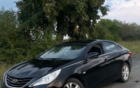 Hyundai Sonata VI, 2010 год, 1 050 000 рублей, 2 фотография