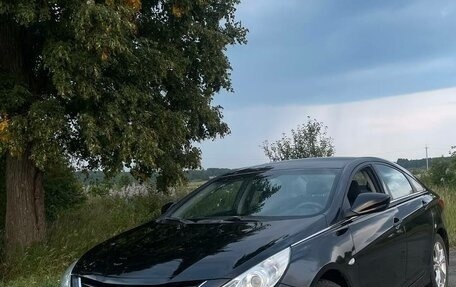 Hyundai Sonata VI, 2010 год, 1 050 000 рублей, 8 фотография