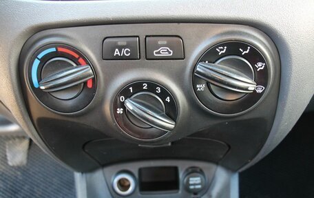 KIA Rio II, 2007 год, 369 000 рублей, 11 фотография