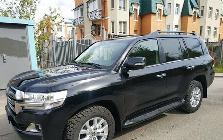 Toyota Land Cruiser 200, 2020 год, 8 300 000 рублей, 6 фотография
