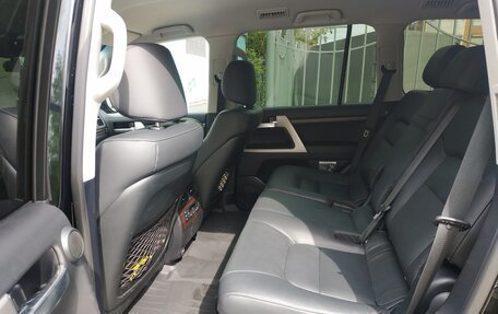 Toyota Land Cruiser 200, 2020 год, 8 300 000 рублей, 18 фотография