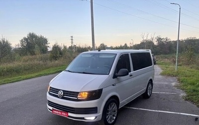Volkswagen Caravelle T6 рестайлинг, 2017 год, 3 050 000 рублей, 1 фотография
