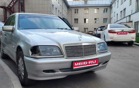 Mercedes-Benz C-Класс, 1999 год, 480 000 рублей, 1 фотография