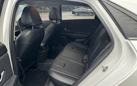 Hyundai Elantra, 2021 год, 1 084 111 рублей, 12 фотография