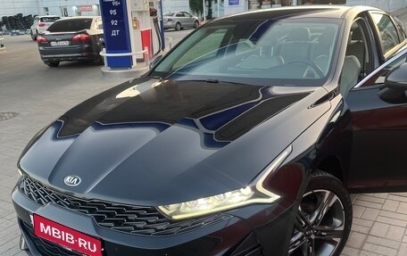 KIA K5, 2021 год, 2 320 000 рублей, 1 фотография